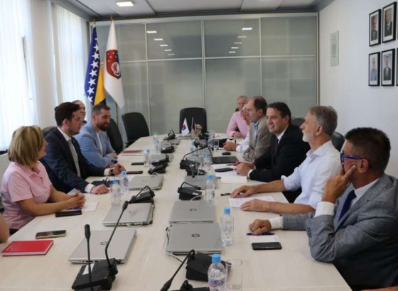 Premijer Nihad Uk najavio nove mjere za jačanje privrede u KS