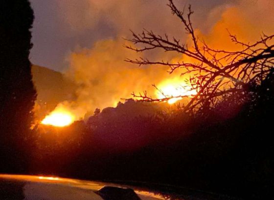 Treći dan borbe s požarima, vanredno stanje na grčkom otoku Chiosu