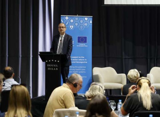 Slovenski eksperti prezentiraju svoj model primarne zdravstvene zaštite (VIDEO)
