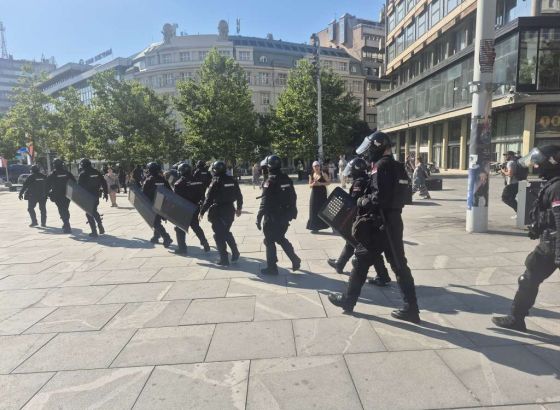 Srbija: Osmi dan blokada prometnica