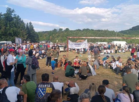 Iz Nezuka prema Potočarima krenulo 6.660 učesnika Marša mira