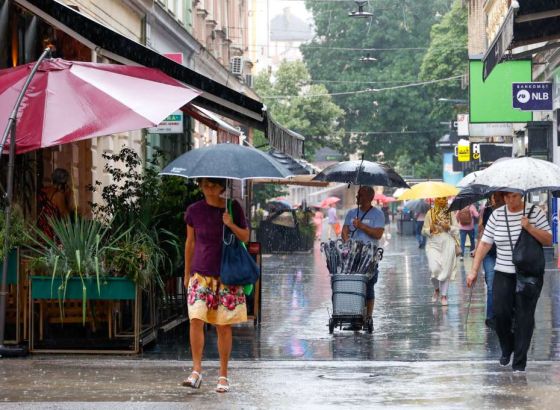 FHMZBiH - U četvrtak i petak oblačno s lokalnim pljuskovima, u subotu sunčano