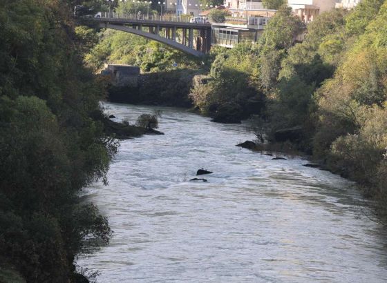 U rijeci Neretvi kod Mostara pronađeno tijelo muškarca