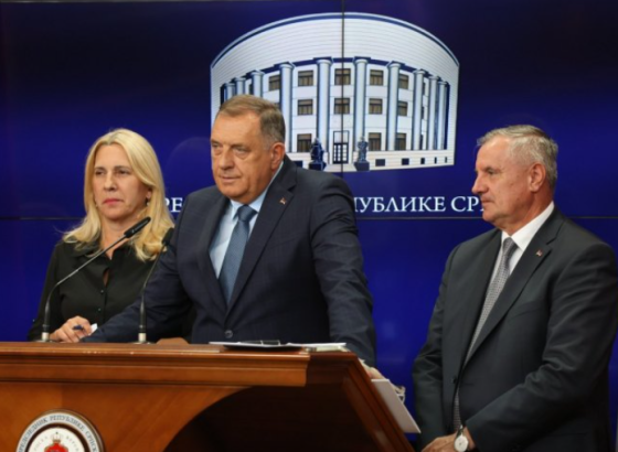 Reakcije Dodika i rukovodstva RS-a na odluke visokog predstavnika: Prijete tužbama, istragama, pa čak i FBI-jem