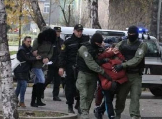 Policija u Visokom oduzela opojnu drogu i municiju, rasvijetlili tešku krađu
