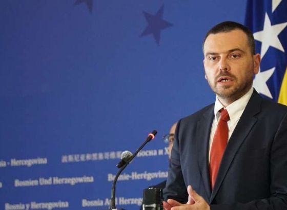Magazinović: Krajnje vrijeme za zaustavljanje otimačine javnog novca