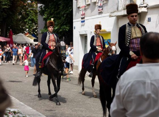 Zbog jake kiše, prekinuta 310. Sinjska alka