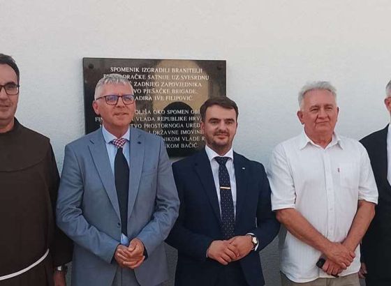 Zeba: Hrvatska će značajnije ulagati u projekte Hrvata u BiH