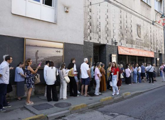 Počela prodaja ulaznica za SFF, dugi red ispred BKC-a (VIDEO)