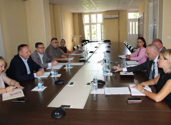 Savez sindikata traži da se rad nedjeljom u RS posebno plaća