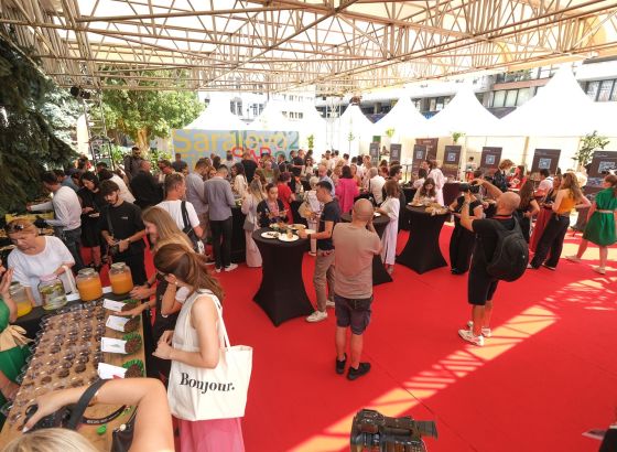Grand kafa tradicionalno, upriličila doručak i druženje za predstavnike medija i goste SFF-a