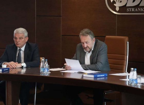 SDA: Oduzimanje mandata Dodiku važan korak, ali mora biti smijenjen i s pozicije predsjednika SNSD-a