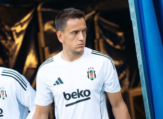 Amiru Hadžiahmetoviću se smiješi transfer u Englesku