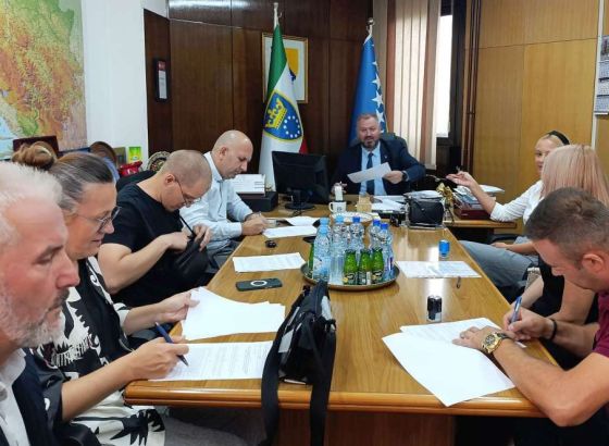 Ministarstvo privrede ZDK dodijelilo sredstva za nastup 30 firmi na sajmovima u Tešnju i Zenici