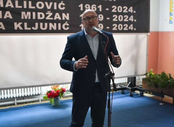 Hušić u Sanskom Mostu: Naša je ljudska obaveza da pamtimo žrtve