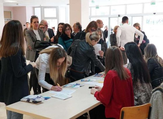 Tržište rada u BiH pod pritiskom: Manje oglasa, više kandidata