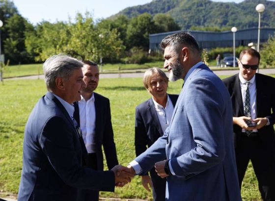 Zvizdić, Magazinović i Kojović u Srebrenici - Muzej genocida postaje ključna tačka edukacije i sjećanja (VIDEO)