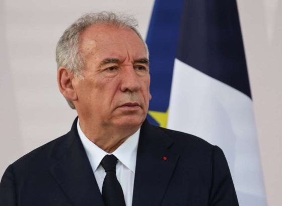 Ankete - Većina Francuza želi nove izbore ako vlada padne