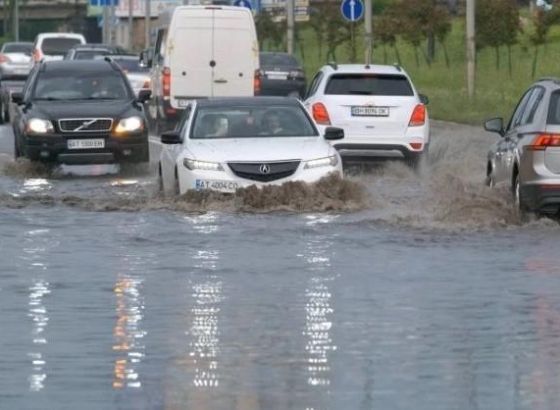 UPOZORENJE CIVILNE ZAŠTITE: Očekuju se obilne padavine, pripremite se!