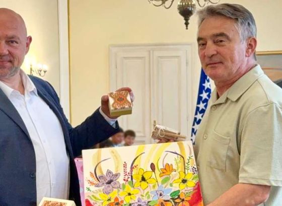 Komšić upriličio prijem za djecu i osoblje 'Doma za djecu bez roditeljskog staranja - Bjelave'