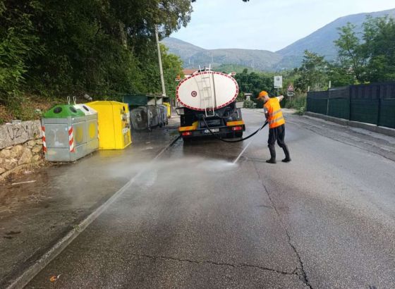 Mostar: Otpad se privremeno odvozi na deponiju Mošćanica, u toku čišćenje ulica