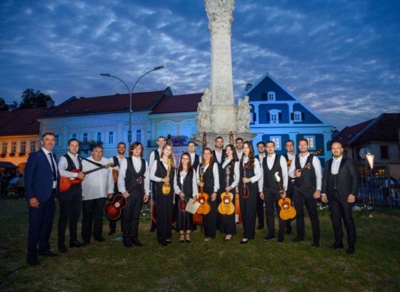 Zapažen nastup Tamburaškog orkestra Mostar na festivalu Zlatne žice Slavonije