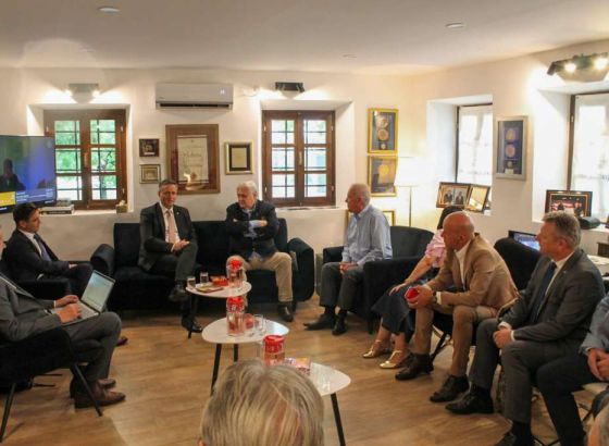 Bećirović posjetio Centar za mir i multietničku saradnju Mostar
