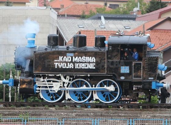 Željina kompozicija se zahuktava