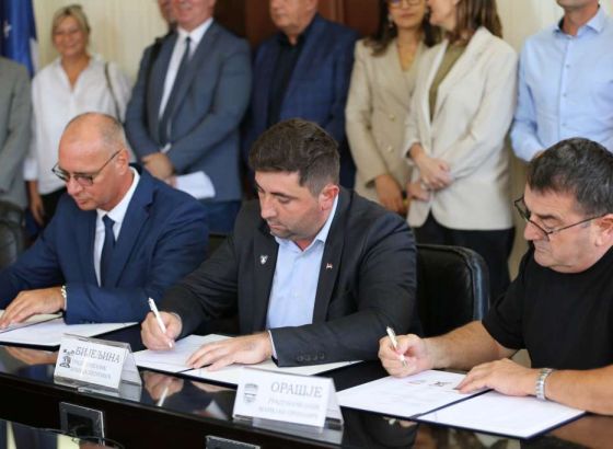 Gradonačelnici Bijeljine, Tuzle i Orašja potpisali sporazum o suradnji