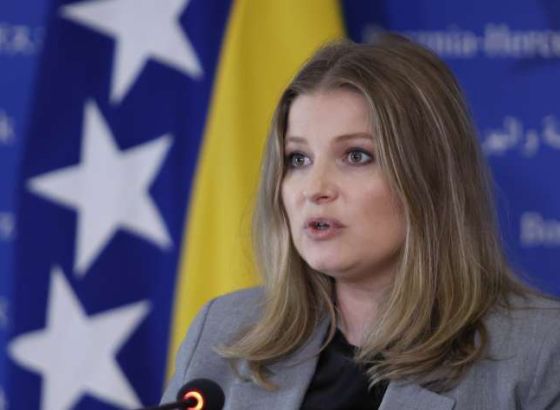 Karamehić-Abazović: Poslanici snose odgovornost pred 15.000 zaposlenih koji čekaju plate