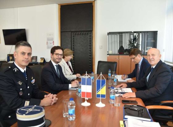 Ivica Bošnjak i ambasador Delmas razgovarali o saradnji u oblasti sigurnosti
