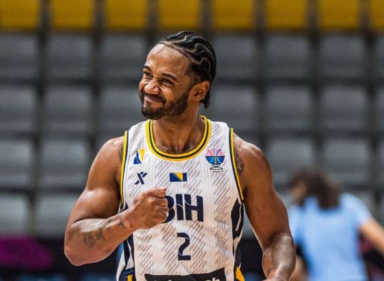 Johnu Robersonu propao transfer zbog povrede na Eurobasketu