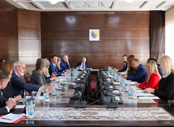 Nikšić s predstavnicima EBRD-a - Nastavak saradnje na infrastrukturnim i energetskim projektima