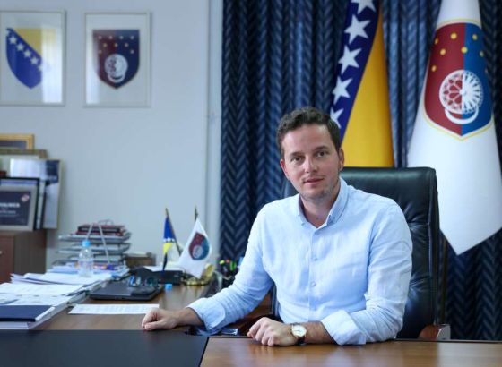 Premijer Uk: Kanton Sarajevo je najdalje otišao po pitanju usvajanja EU vrijednosti