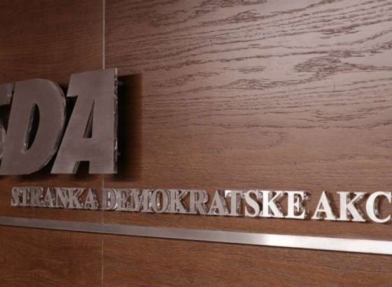 Nakon smjene  kompletne organizacije, SDA Centar optužio kantonalni odbor za kršenje Statuta