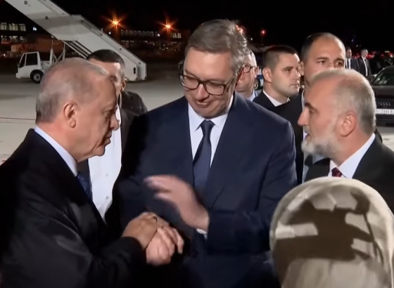 "Vučić se preko noći pokajao i polizao sve što je pljuvao po Turskoj i neoosmanizmu"
