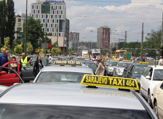 KO SDP Sarajevo: Predložili smo rješenje problema taksista i tražimo da se Dom naroda hitno izjasni