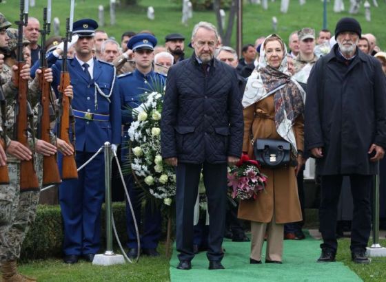 Obilježena 22. godišnjica smrti prvog predsjednika Predsjedništva RBiH Alije Izetbegovića