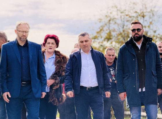 Pokretanje međunarodnog festivala 'Halid Bešlić' i izgradnja spomen kuće u Knežini