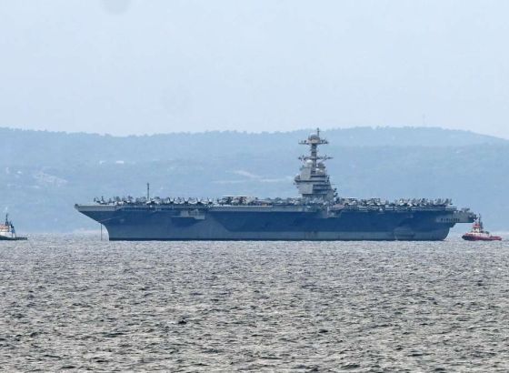 Američki nosač zrakoplova USS Gerald Ford uplovio u splitski akvatorij