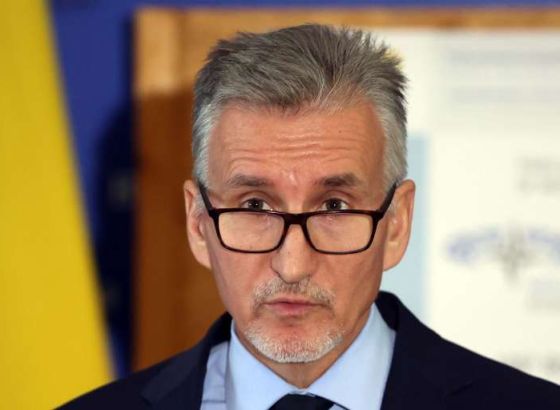 Ademović sutra na otvaranju spomenika Cvijet Srebrenice u Beču