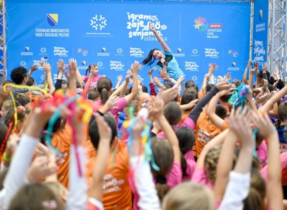 Više od 10.000 djece obilježilo Dječiju nedjelju u 12 gradova