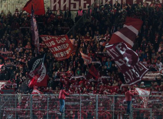 Tragedija u Njemačkoj: Navijač preminuo na stadionu