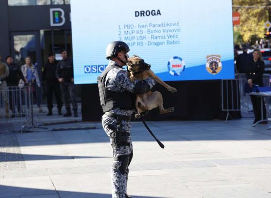 OSCE i MUP KS organizirali prezentaciju vještina policijskih pasa iz BiH - K9 jedinice