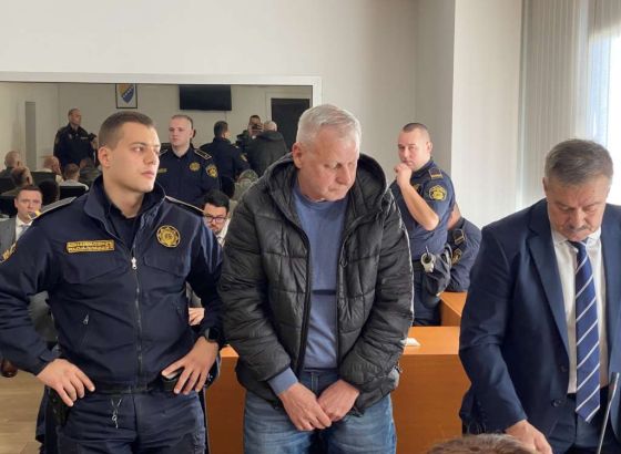Određen jednomjesečni pritvor za osam osoba osumnjičenih za navođenje maloljetnica na prostituciju