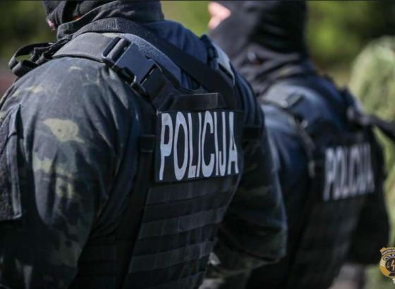 Uhapšena dva policajca MUP-a KS zbog spolnog uznemiravanja