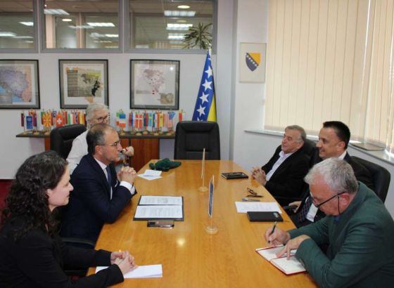 Lakić i Soreca: Državni zakon o električnoj energiji mora hitno biti usvojen
