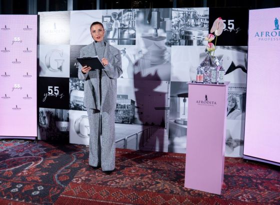 55 godina ljepote: Kozmetika Afrodita predstavila revolucionarni Glow Shot – koncentrat budućnosti za blistavu kožu