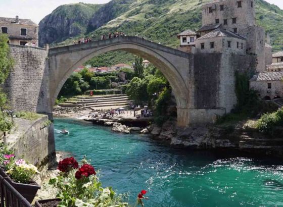 Narednih dana u BiH sunčano uz povremenu naoblaku, dnevna temperatura do 22 stepena