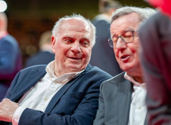 Hoeness: Barcelona s dugom od 1,3 milijarde eura ne bi mogla nastupati u Bundesligi